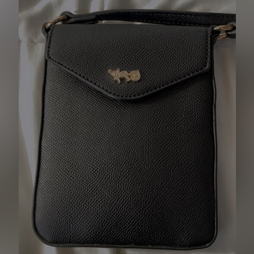 Crossbody bag.